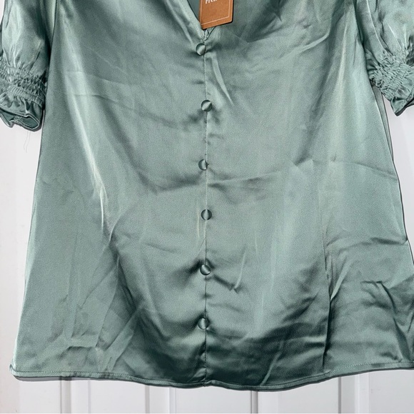SHEIN / Frenchy Puff Sleeve Button Front Blouse top Mint Green M NWT - Picture 6 of 9